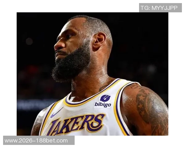 詹姆斯复出后场均上场时间引发争议湖记认为32到33分钟更为合理 詹姆斯复出后场均上场时间引发争议湖记认为32到33分钟更为合理