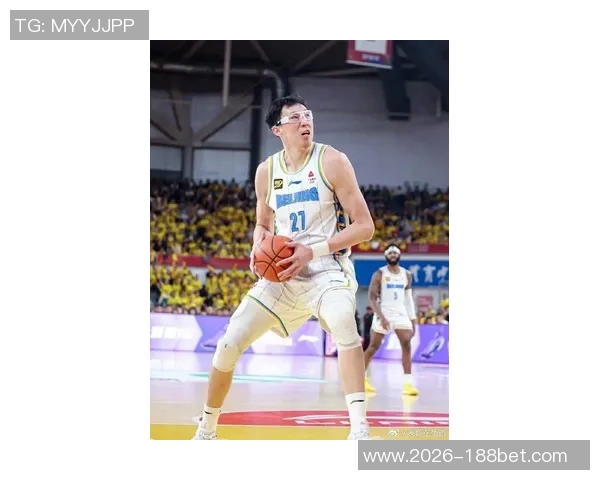 周琦发展联盟首秀表现出色11投6中三分球7投3中贡献15分4篮板3助攻2盖帽 周琦发展联盟首秀表现出色11投6中三分球7投3中贡献15分4篮板3助攻2盖帽